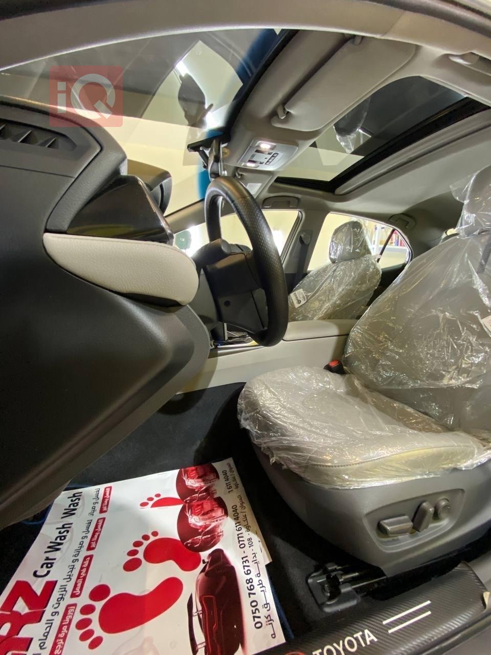 تۆیۆتا کامری